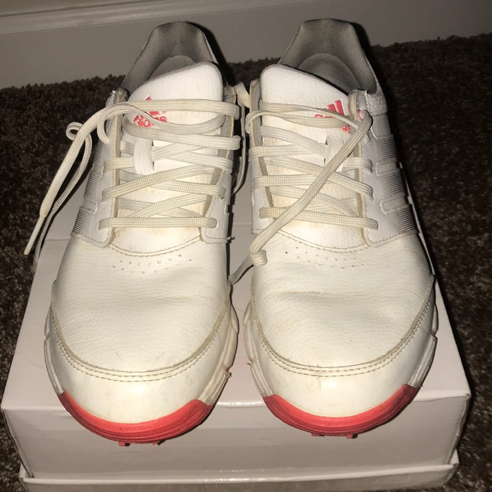 Golf sneakers